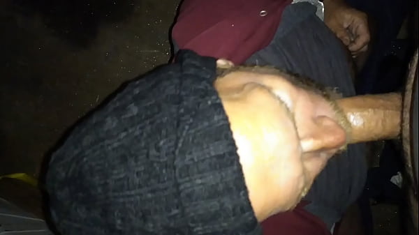 Play MP4 - sucking Russian delivery guy in his truck first time