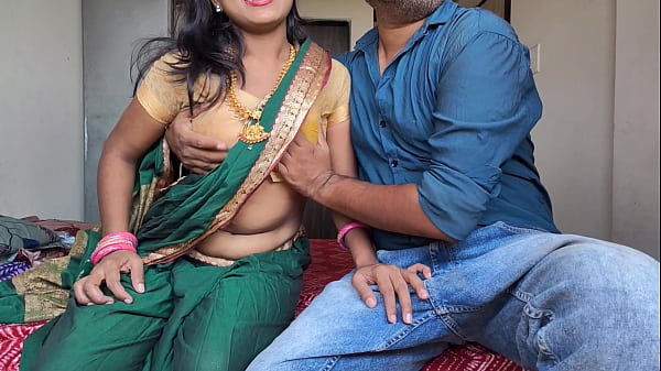 Play MP4 - भाभी की चूदाई जबरदस्त देवर ने रात के समय की हिंदी ऑडियो