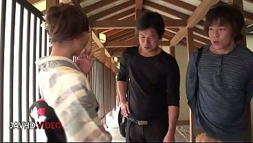 Aoi mizuno's wild outdoor encounter &ndash; passionate threesome action