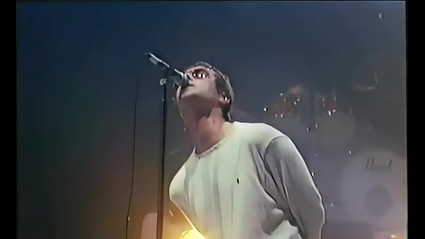 Oasis Be Here Now Live