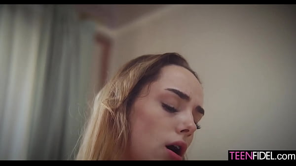 Nonton Who Wouldn't Bury Their Face Between Those Thighs To Get A Taste Of Her? thumbnail