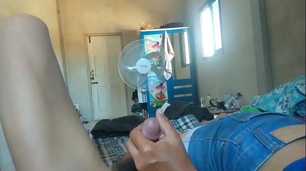 Play MP4 - สาวไทยอมควยหนุ่ม