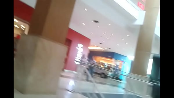 Play MP4 - Terrible culo en calzas