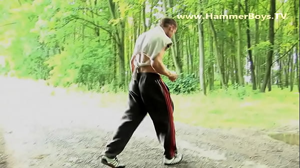 Play MP4 - Solo action Steve Janson from Hammerboys TV