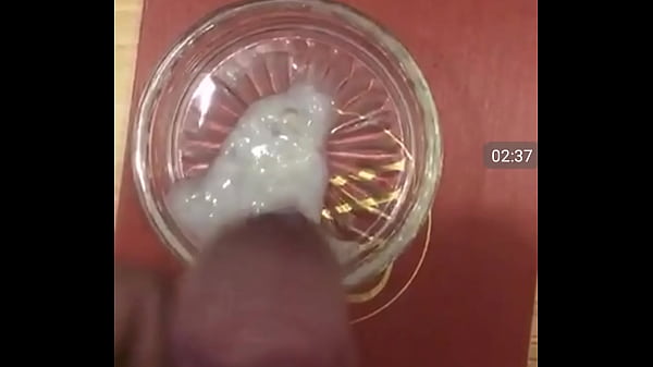 Thủ d&acirc_m xuất tinh ra uống (ST)