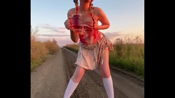 Play MP4 - Sexy dance ELZA KOM