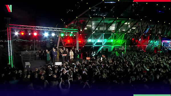 Hungarian midget_fucks Europe in front of cheering crowd
