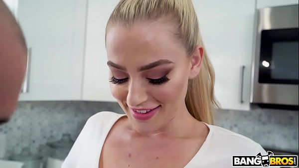 Play MP4 - Hot And Horny