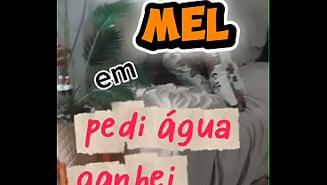 Nonton Pedi &aacute;gua E Recebi Leite Bem Gostoso thumbnail