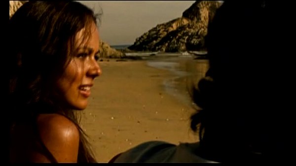 Martina García desnuda en_Amar a morir