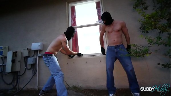 Play MP4 - Goddess Vivian's r&period;&colon; Dance-Off&sol;Foot worship