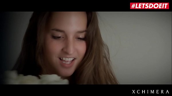 XCHIMERA - (Max Dior & Amirah Adara) Big Ass Tee Rides A Big Thick Cock In Front Of The Elite 