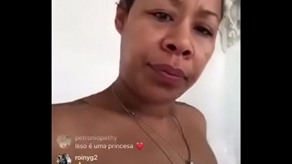 CCCEBDB6-BAC4-4259-AC3A-80B50E5F04A8.MOV 