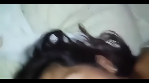 Play MP4 - Trio con &lpar;19&rpar; amiga de Facebook