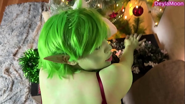 I caught the grinch taking my gift 