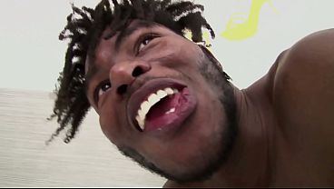 Hardcore Y Amateur Escena Caliente Con Un Afroamericano Y Una Latina Muy Caliente thumbnail