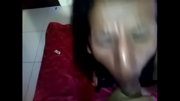 Play MP4 - cachando pasiva en telo