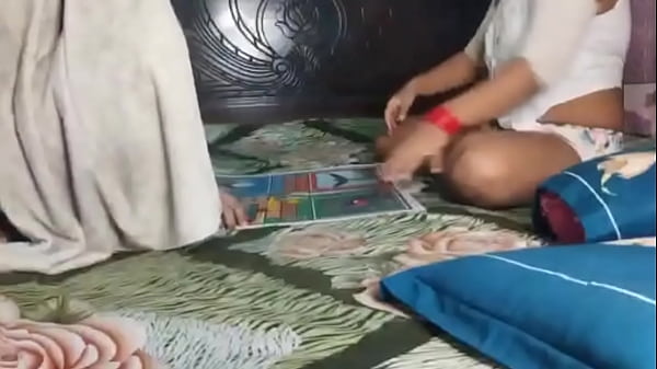 Play MP4 - Reverse Cowgirl Natural beauty Pussy sex