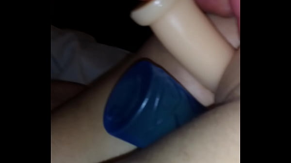 Doble penetracion con dildos a mi mujercita