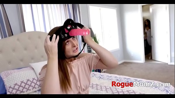 Stepmomprovides intimate sex education