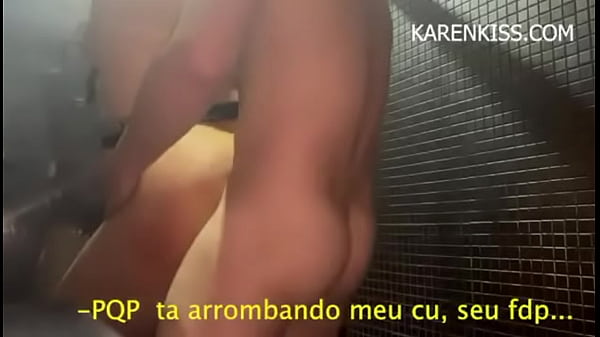 Tbt de carnaval fui enrabada com for&ccedil;a no banheiro do role e causamos confus&atilde;o pela demora