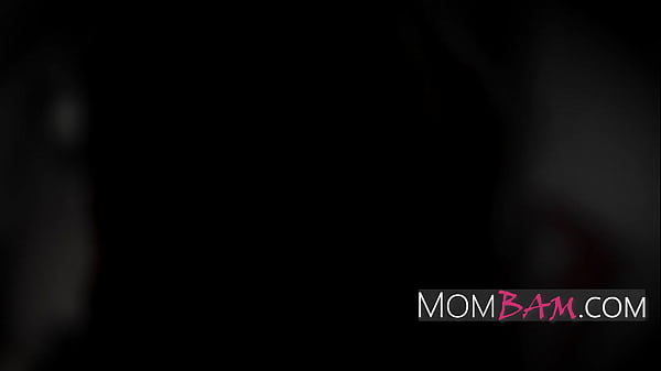 Nonton You Can't Escape This Seductress thumbnail