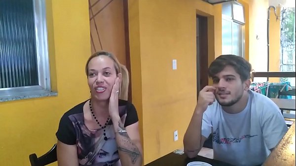 FADA MEL TEVE QUE FAZER O TESTE DE SOFAPARA TRABALHAR NO YOUTUBE COM O NOVINHO FLAKAEL_VLOGS