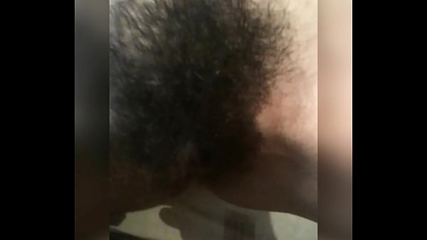 Vellos Negros Y Juguete thumbnail