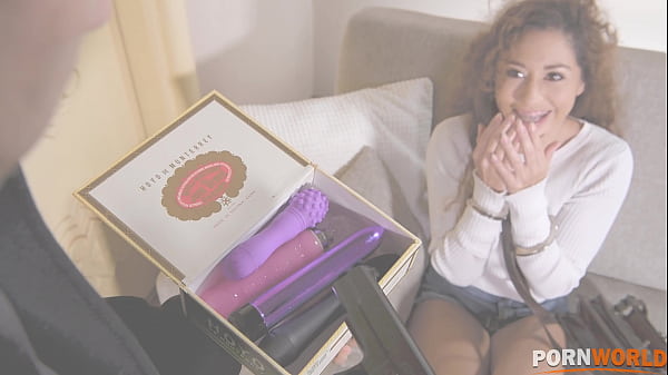 Sucking her smuggler 