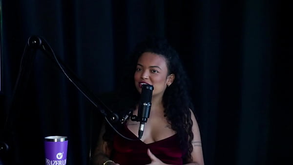 Começou com ensaios sensuais tem_vontade_de fazercom transsexualgostou_da inversão achou legaltransarna rua_e sobre_pegar mulher Gaúcha Yasmin SHEER RED