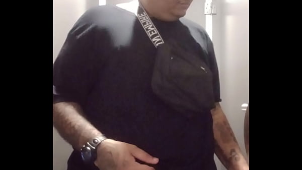 Vaibhav_Wees Once More_At The Shopping_Centre In An All_Black Attire