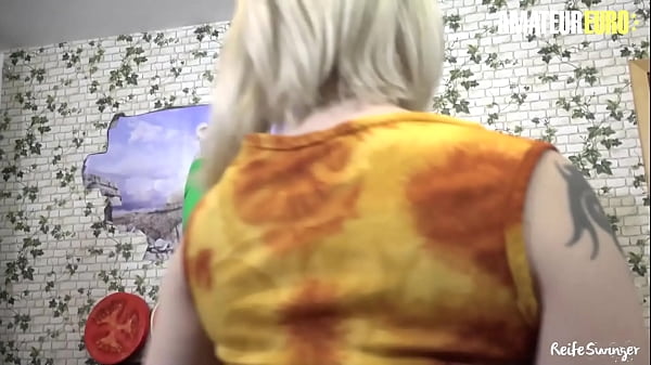 Play MP4 - AMATEUR EURO - Horny Neighbor Gets Lucky With Big Ass MILF