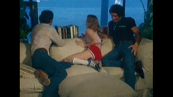 Play MP4 - LBO - Showgirl Superstars 05 - scene 3