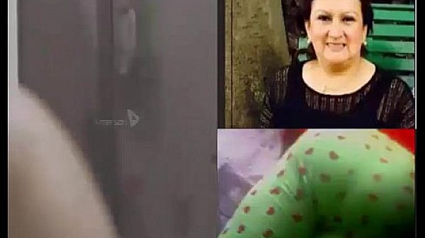 Se&ntilde;ora Espiada En La Regadera thumbnail