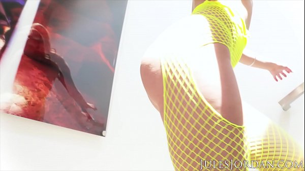 Jules Jordan - Daisy Stone "Are You Sure Your BBC Will Be Able To Fit Into MyAss?"