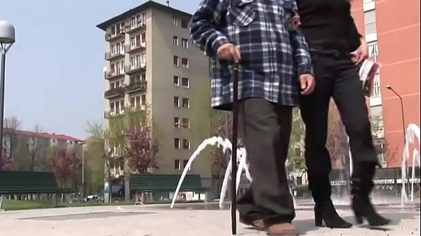 Play MP4 - never trust of an adult Vol&period; 6