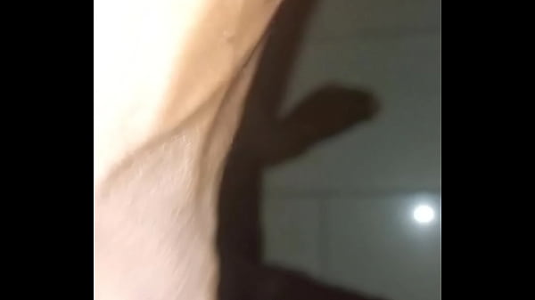 Play MP4 - Full early morning wank video