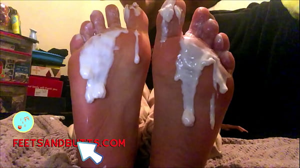 Creamed Feet and Soles - Latina Sexy Feet 