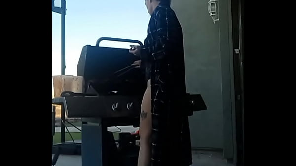 Naughty_nodia the grill