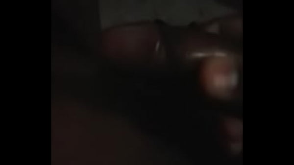 Meu v&iacute;deo batendo punheta avaliem meu pau! 