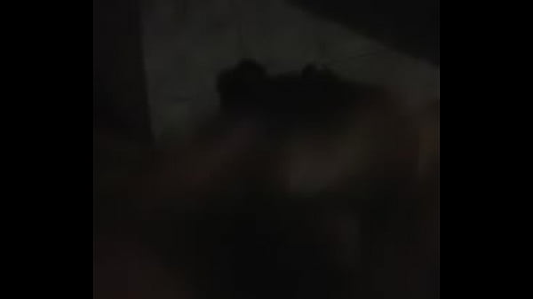 Meu v&iacute;deo batendo punheta avaliem meu pau 