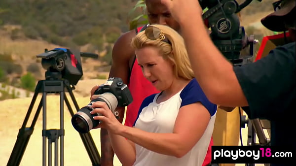 Amateur blonde_wife Amy fingered and fucked outdoor byhorny hubby