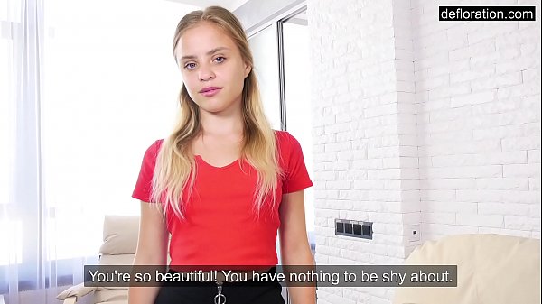 Virgin girl MonikaJelölt is hymen casting