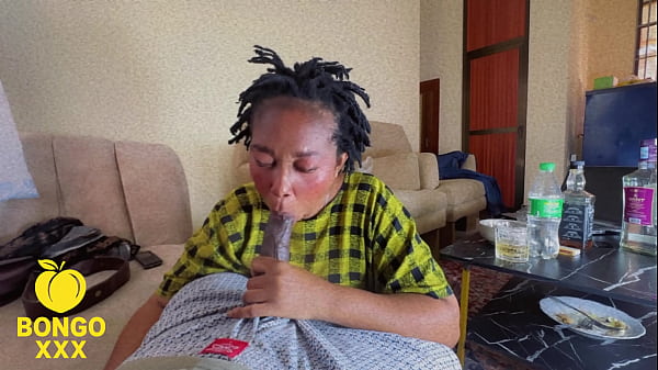 Bbw Stepmom Sucking This Big Black Cock For Fun thumbnail