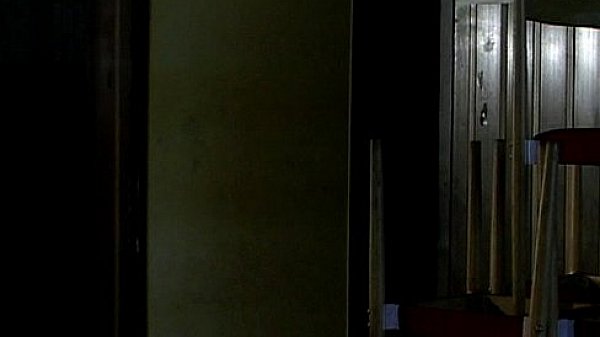 Metro - Blonde Buster 02 - scene 2 