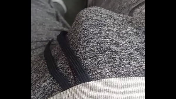 Play MP4 - Mi pene salta