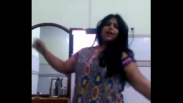 Saurabheechakarborty mast chudaike baaddance