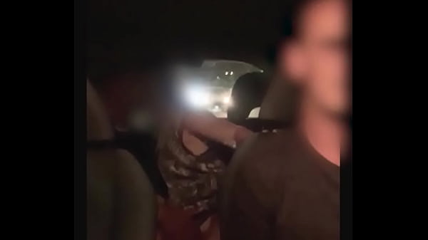 A Sra Moemae um BBC no Estacionamento do MC e depois no Carro enquanto o corno dirige