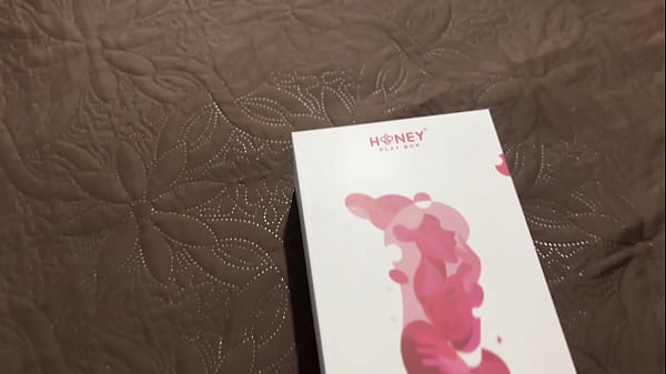 Nonton Stepsister S Her Stepbrother And They Have A Hard Fuck With A Tight Pussy Blowjob thumbnail