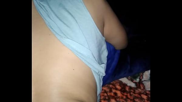 Play MP4 - Mi esposa bien c&agrave;liente